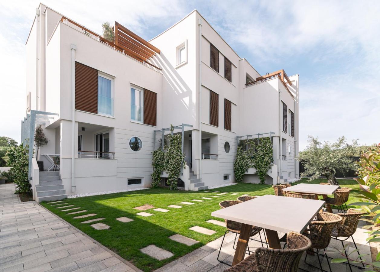 O'Live Residence - Designer Suites Bibinje Exterior photo